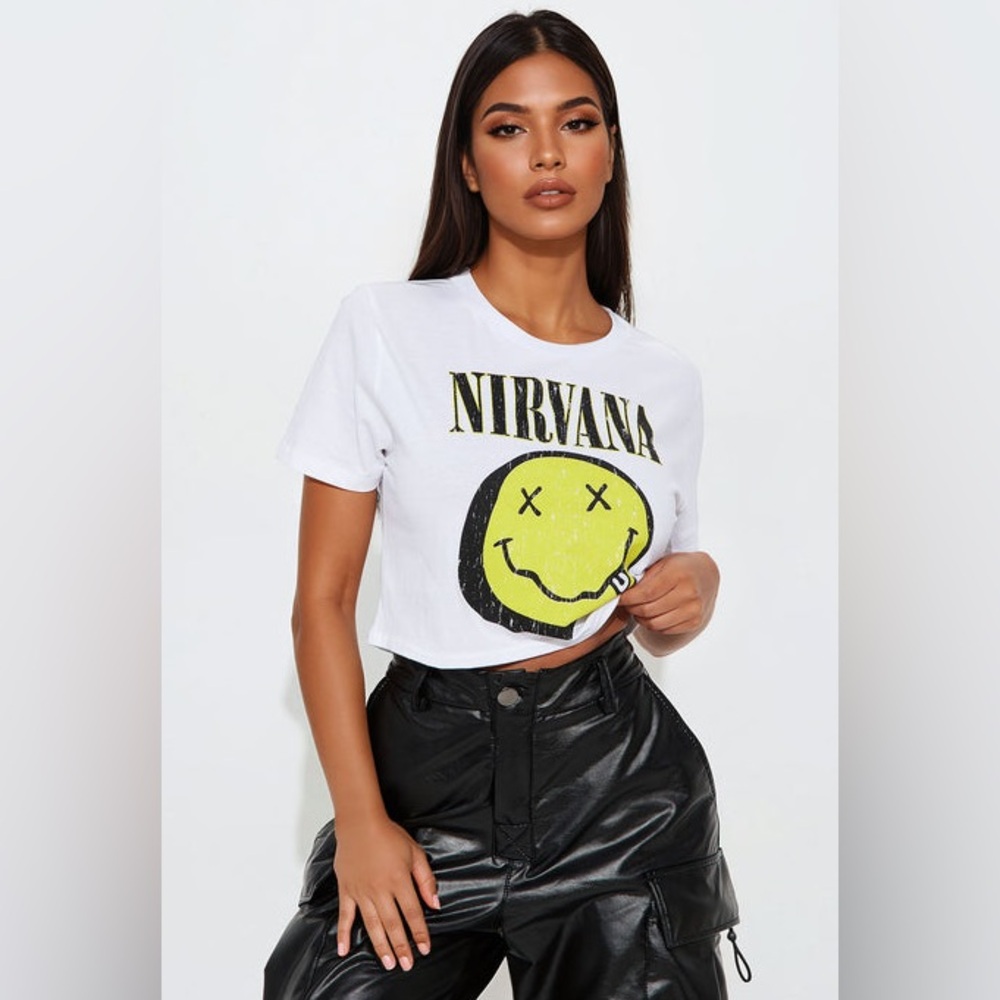 NWT NIRVANA SMILEY CROP TEE, VARIOUS SIZES